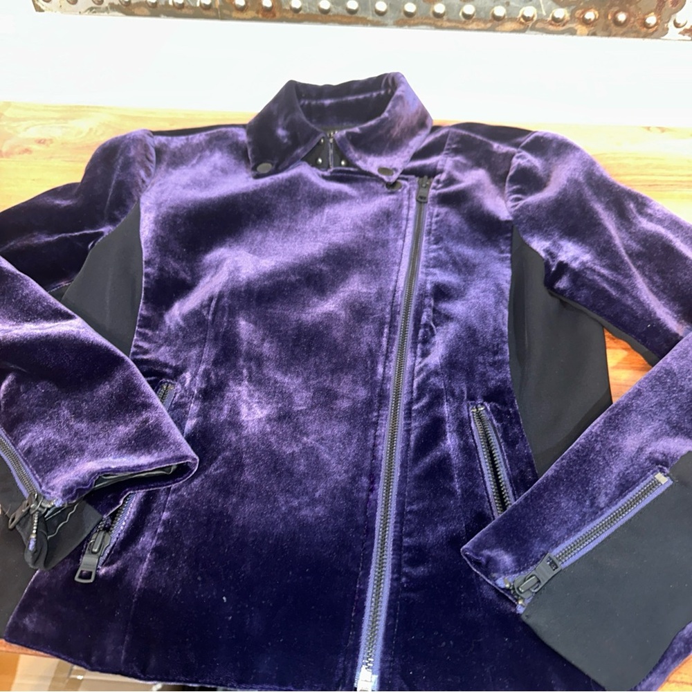 Armani Exchange Women’s purple velvet biker zipper jacket pockets Small NWOT